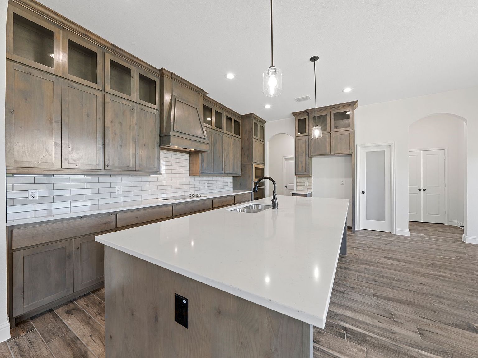 2561 Posey Ln Waxahachie, TX 75167 - Thumbnail 5