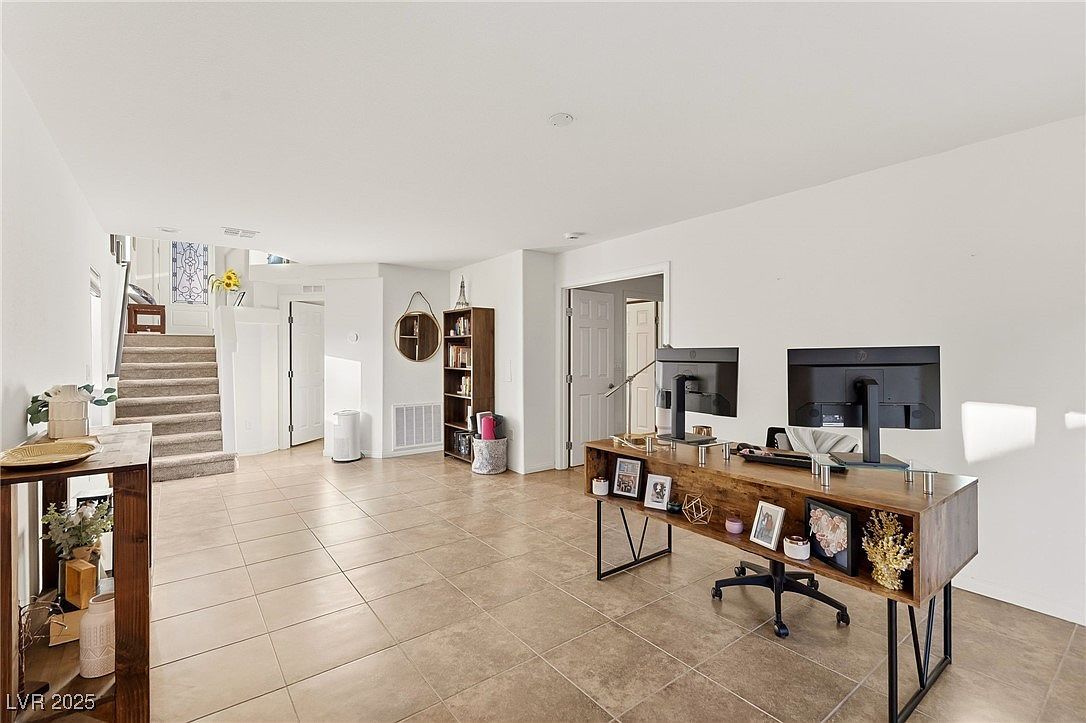 5345 Tartan Hill Ave Las Vegas, NV 89141 - Thumbnail 5