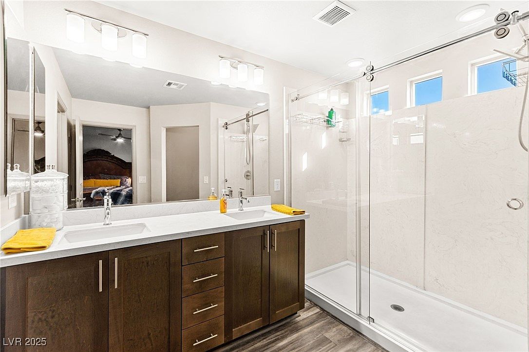 8011 Haywood Estate Ave Las Vegas, NV 89113 - Thumbnail 5