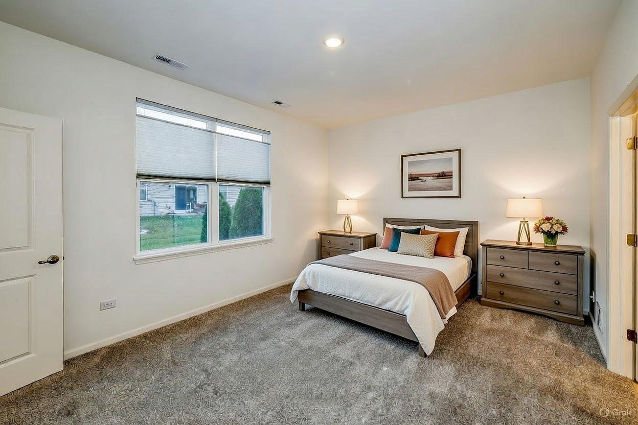 911 Darwin St North Aurora, IL 60542 - Thumbnail 5