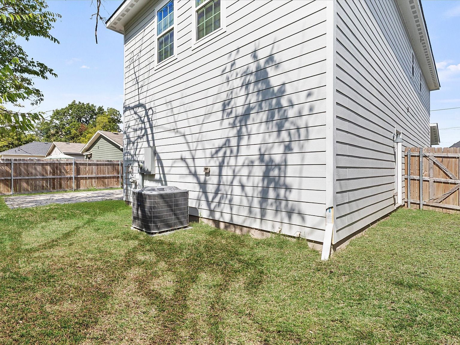 3045 Barling St Greenville, TX 75401 - Thumbnail 5