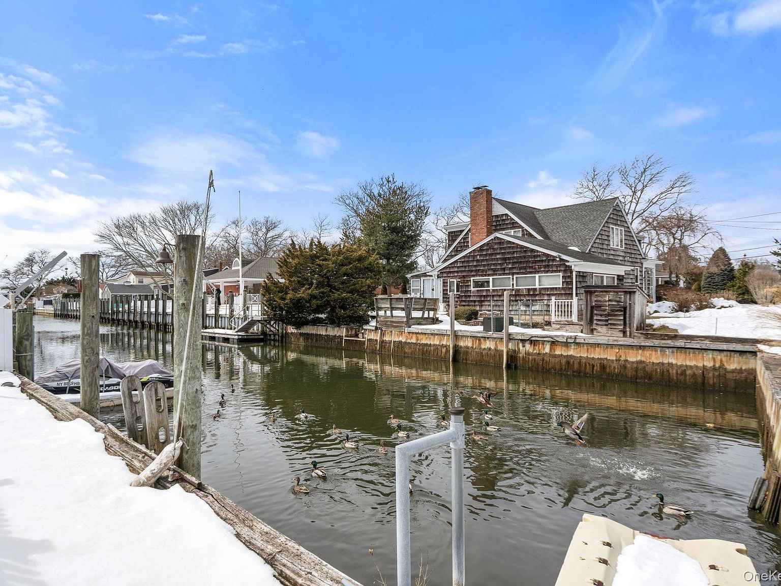 1 Central Ave Amityville, NY 11701 - Thumbnail 5