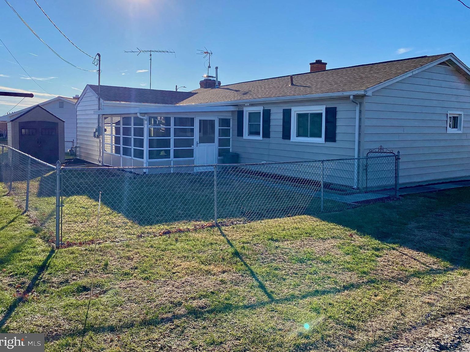 377 Juniper Ln Hanover, PA 17331 - Thumbnail 5