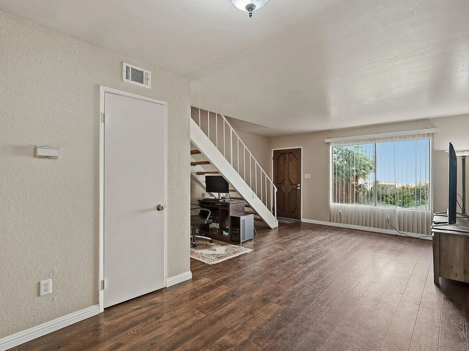 606 S Mollison Ave UNIT A El Cajon, CA 92020 - Thumbnail 5