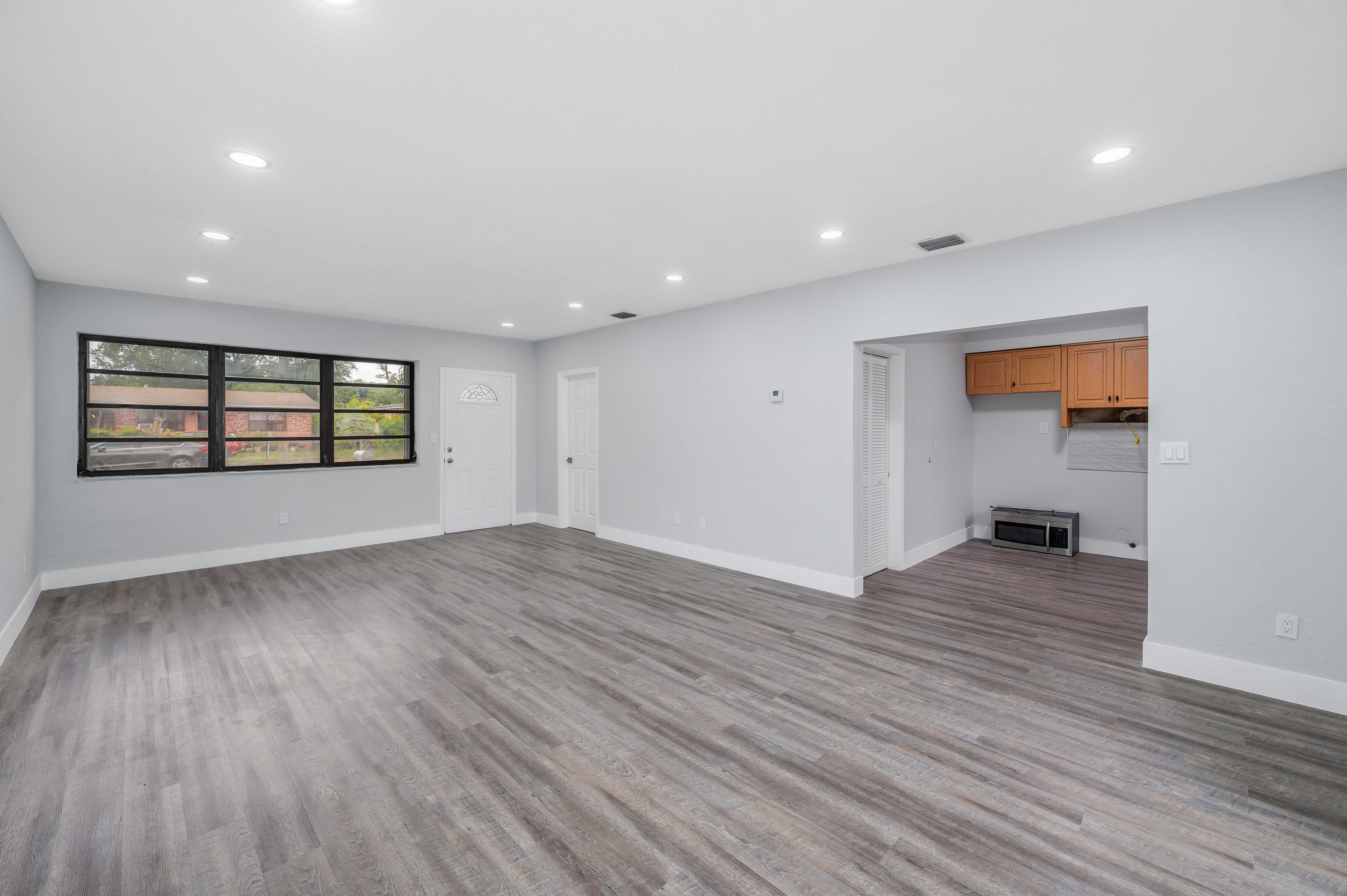 2331 Northwest 96th Street, Miami, FL, USA, 33147 - Thumbnail 5