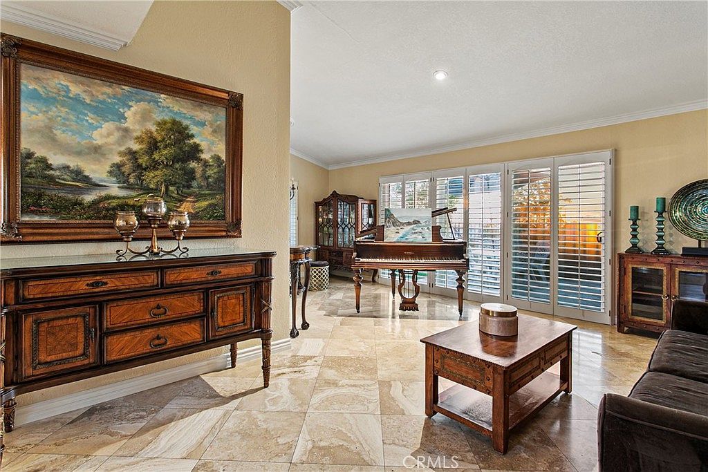 21641 Jornada Mission Viejo, CA 92692 - Thumbnail 5