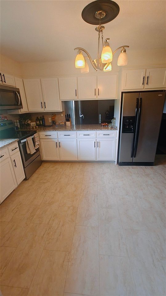 481 Violet St Horse Cave, KY 42749 - Thumbnail 5