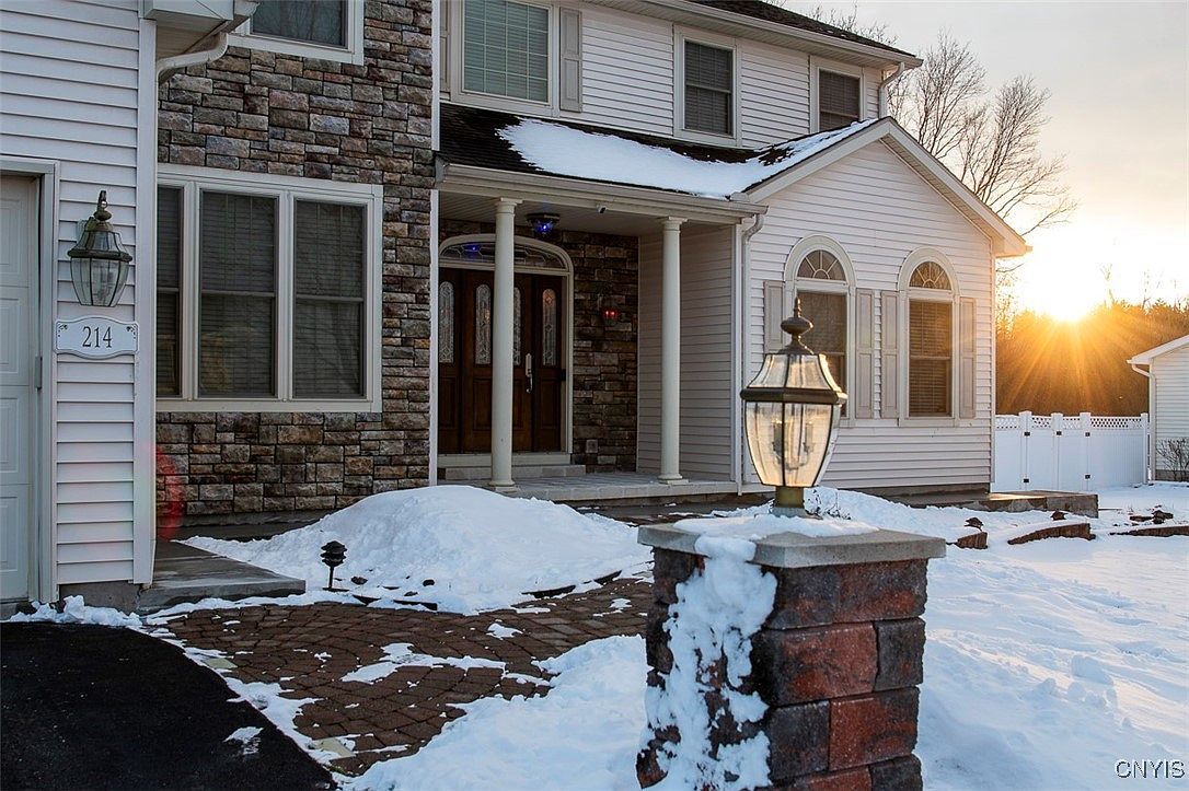 214 Driftwood Dr Oneida, NY 13421 - Thumbnail 5