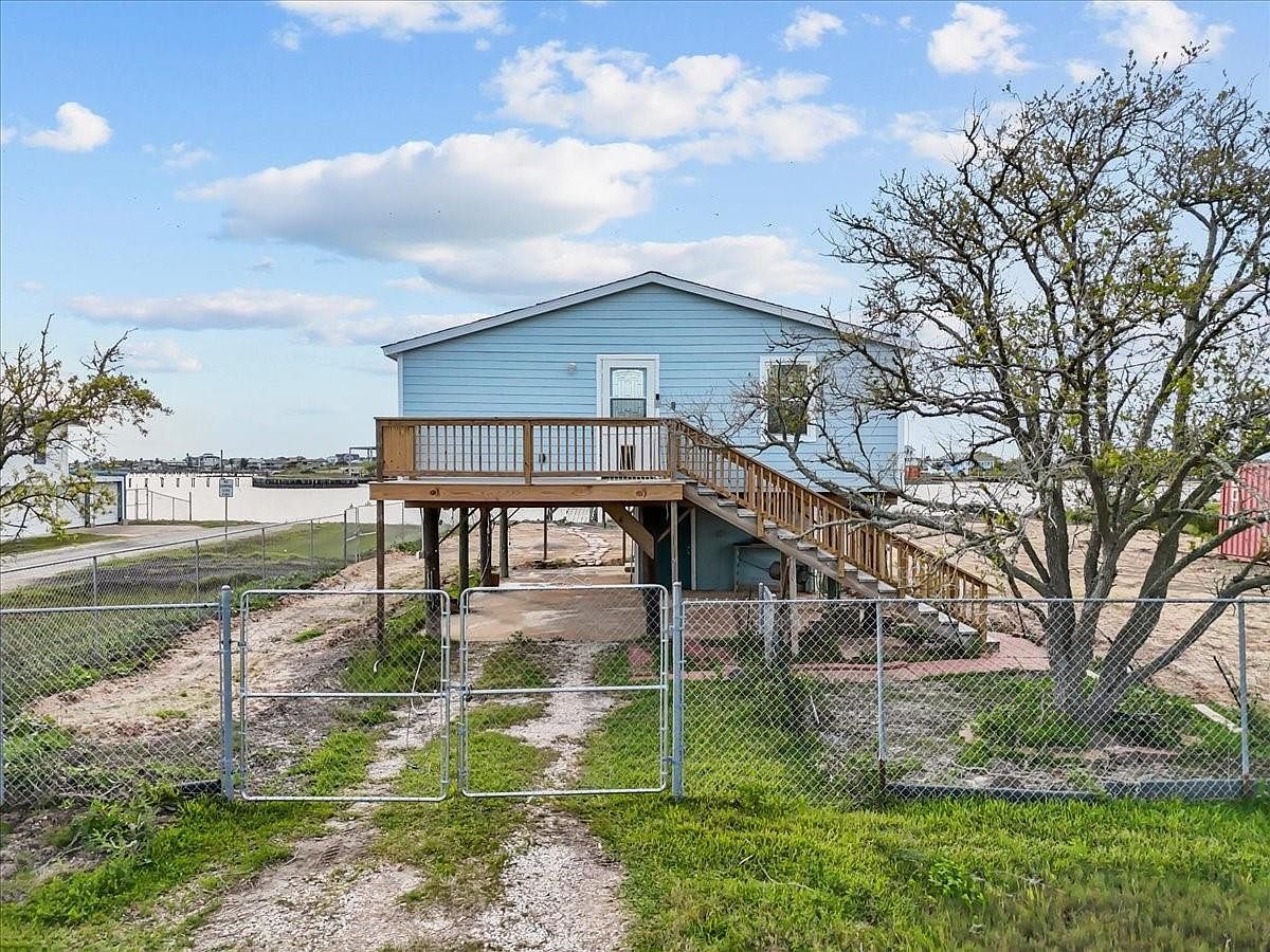 1048 16th St San Leon, TX 77539 - Thumbnail 5