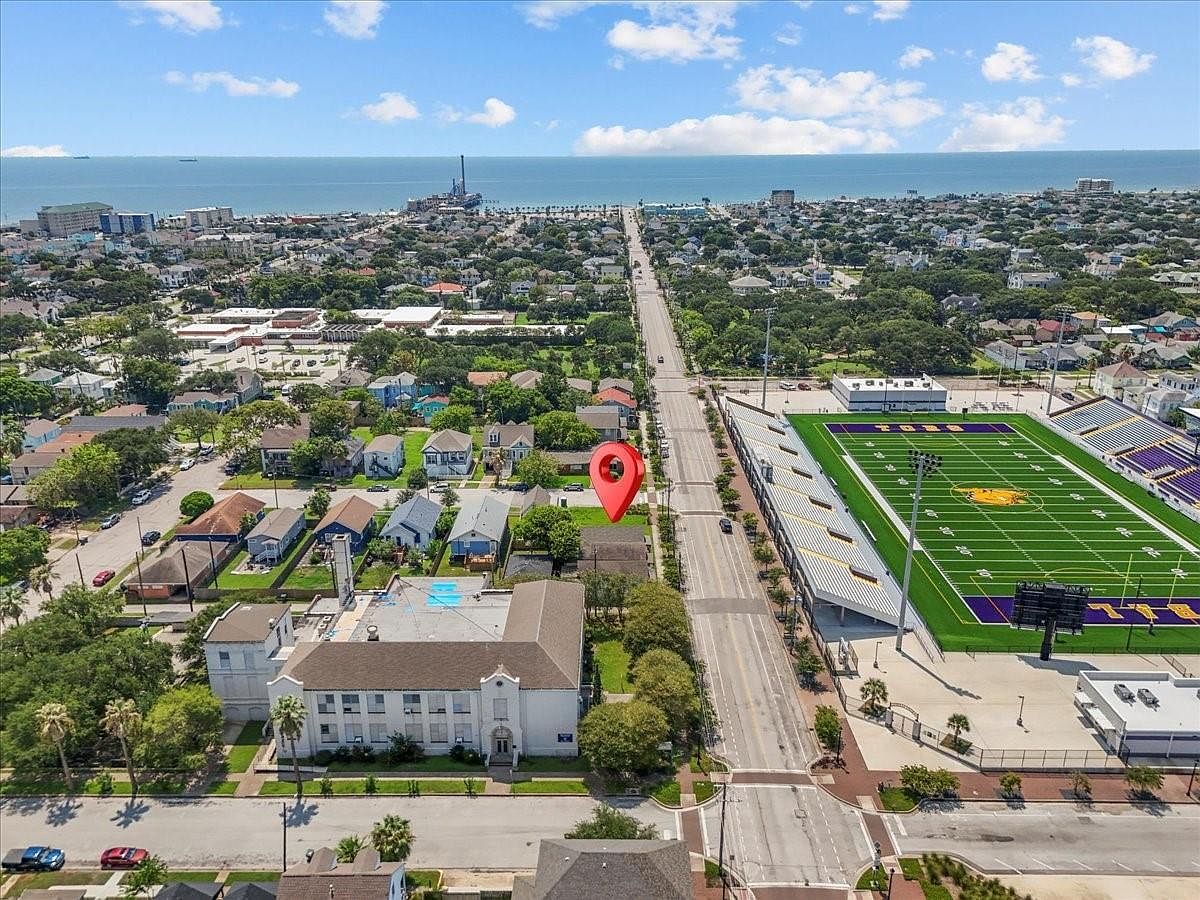 1320 27th St Galveston, TX 77550 - Thumbnail 5