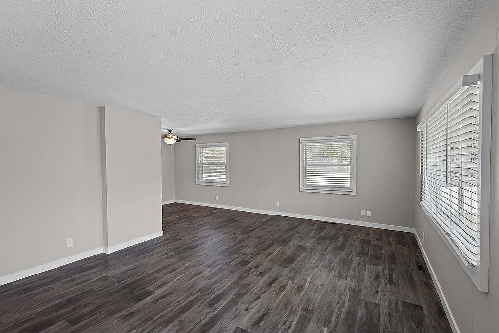 915 3rd St Columbus, NE 68601 - Thumbnail 5