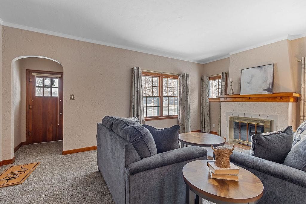 303 W 15th St Schuyler, NE 68661 - Thumbnail 5