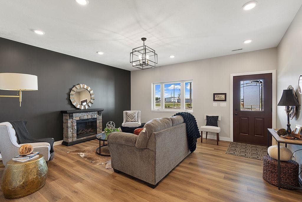 2663 48th Ave Columbus, NE 68601 - Thumbnail 5