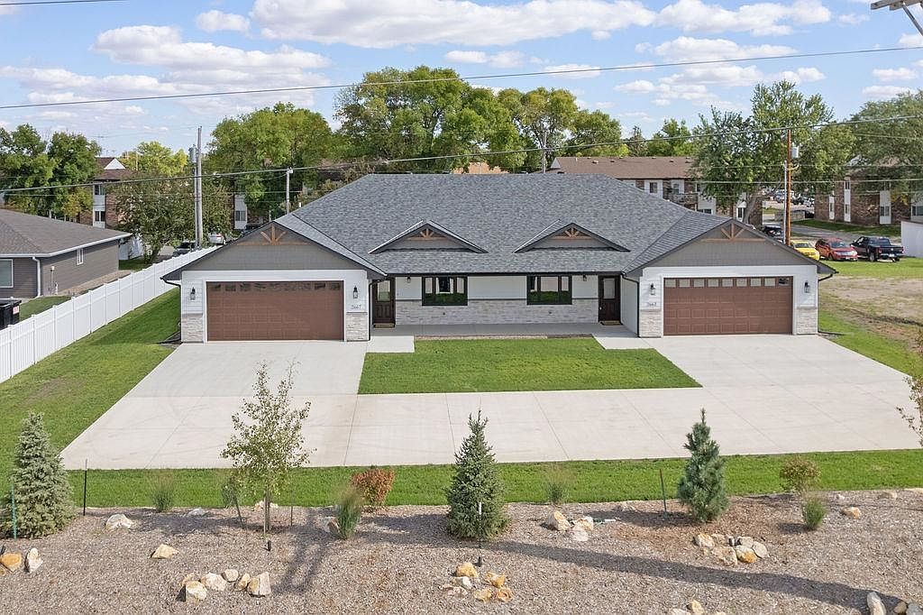 2667 48th Ave Columbus, NE 68601 - Thumbnail 5