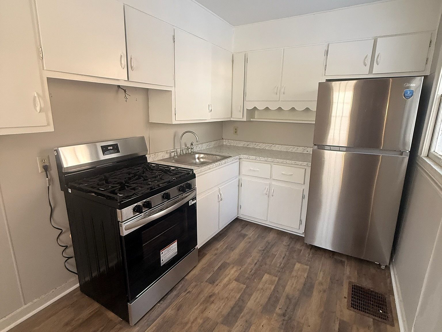 1812 Halford St Anderson, IN 46016 - Thumbnail 5