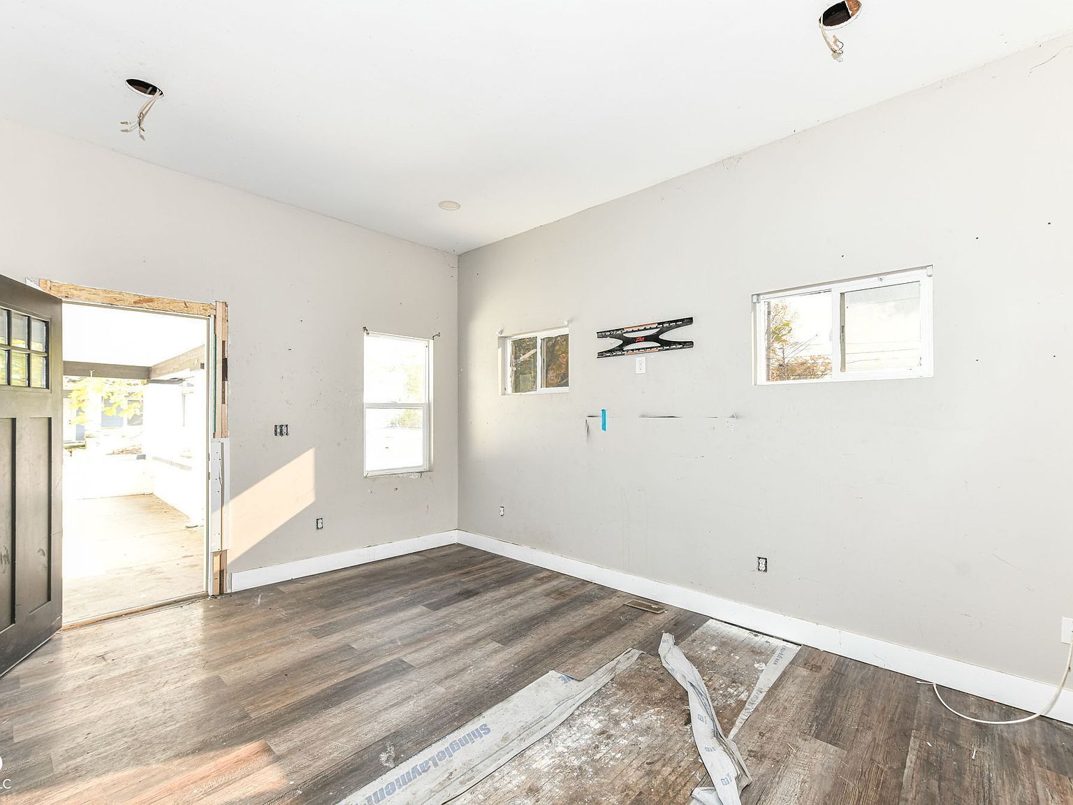 1126 Union St Indianapolis, IN 46225 - Thumbnail 5