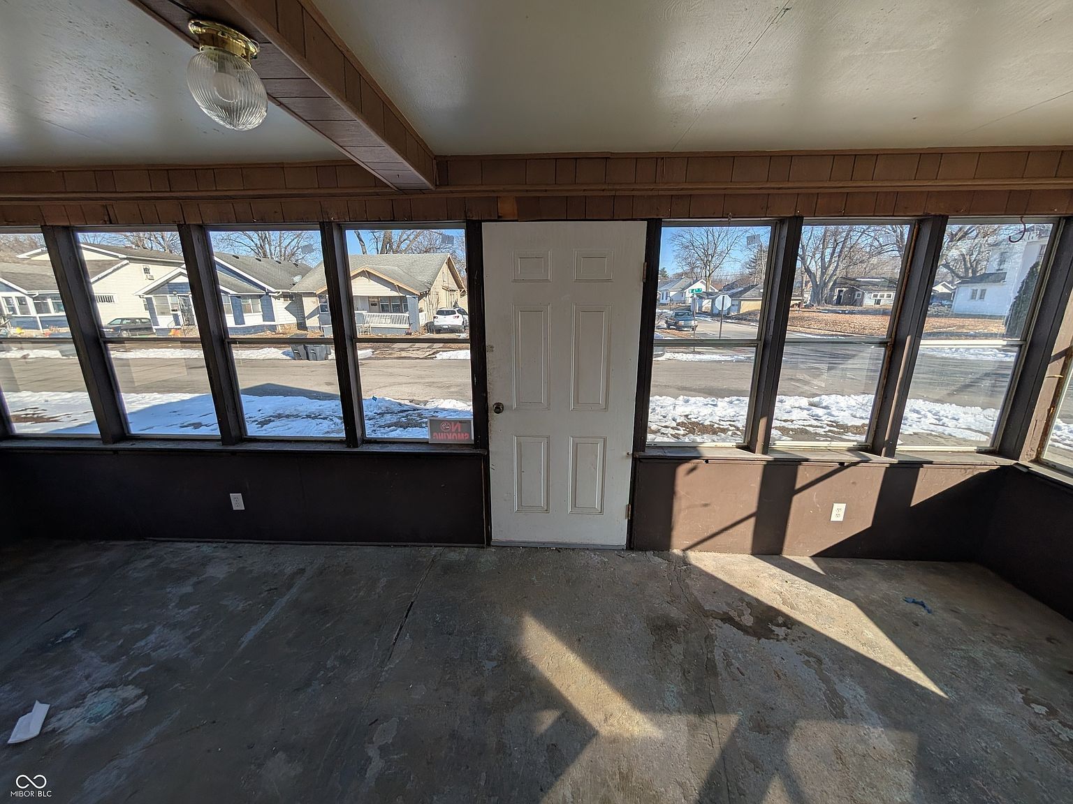 1403 W 4th St Anderson, IN 46016 - Thumbnail 5