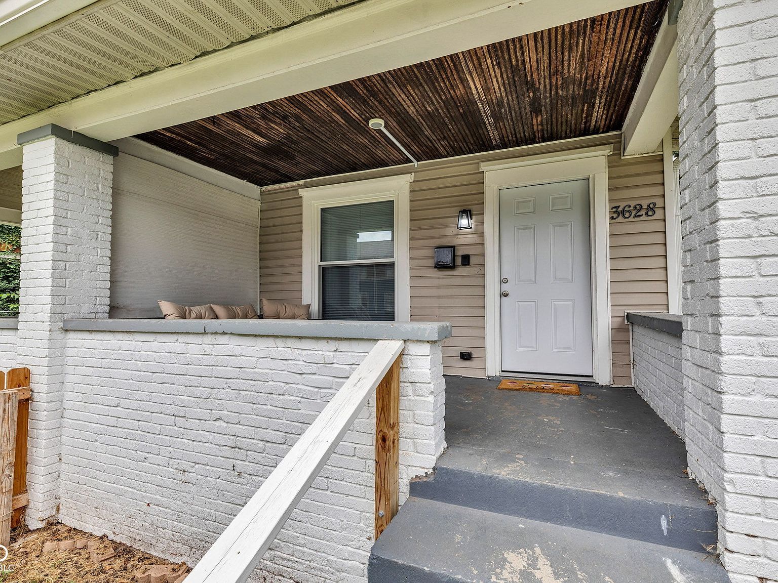 3626 Birchwood Ave Indianapolis, IN 46205 - Thumbnail 5