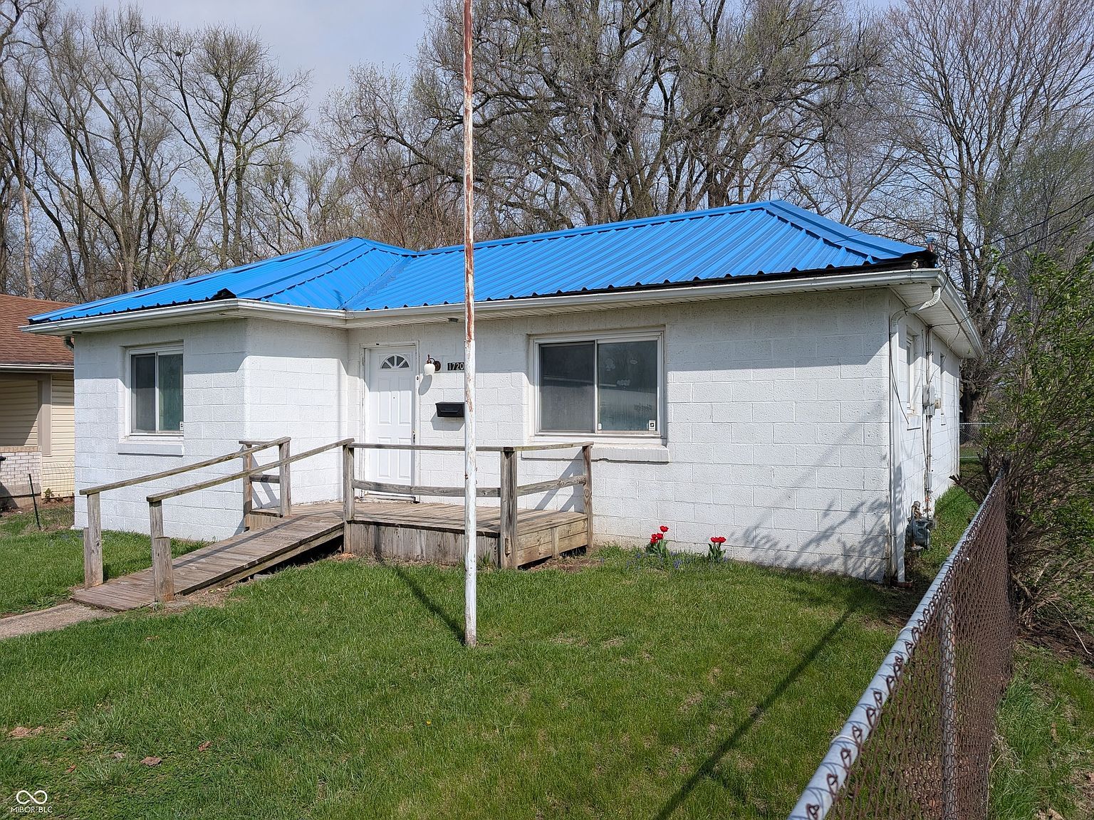 1720 W 24th St Anderson, IN 46016 - Thumbnail 5