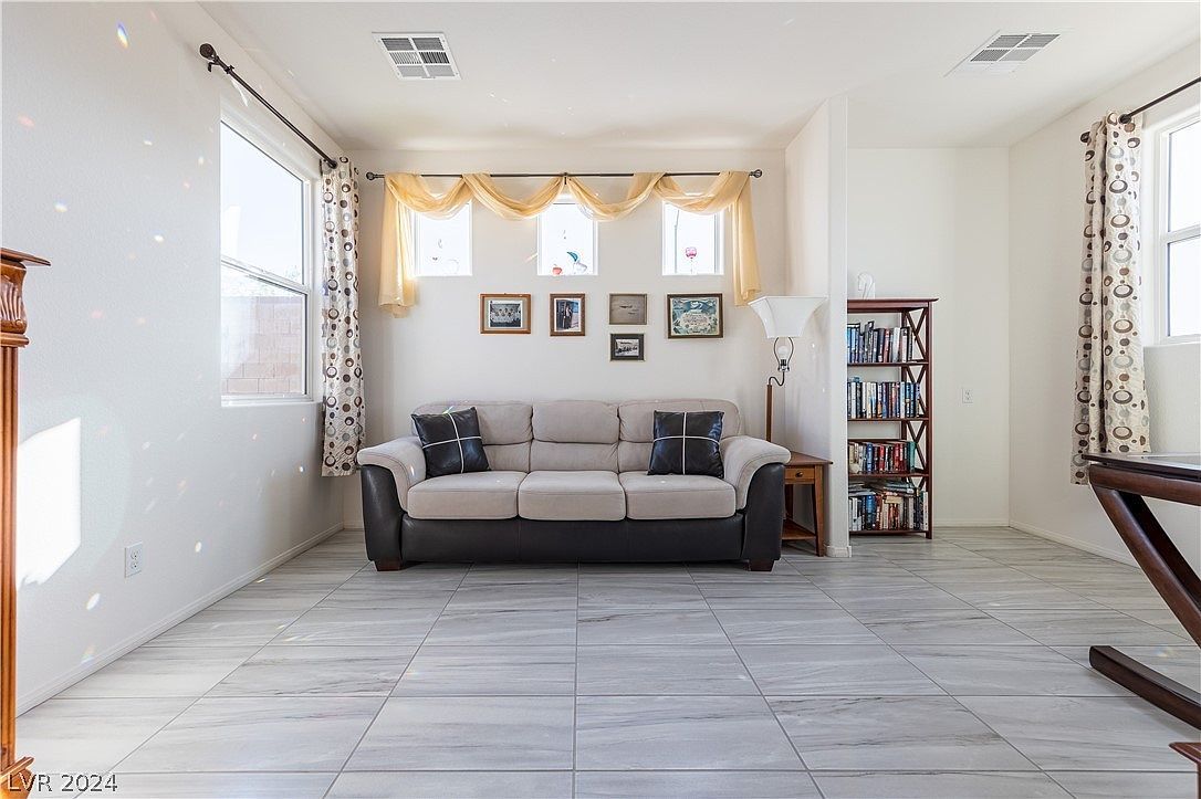 2150 Grant Union Ct Laughlin, NV 89029 - Thumbnail 5