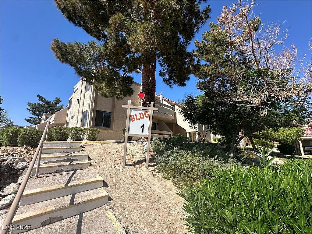 3740 Desert Marina Dr APT 12 Laughlin, NV 89029 - Thumbnail 5