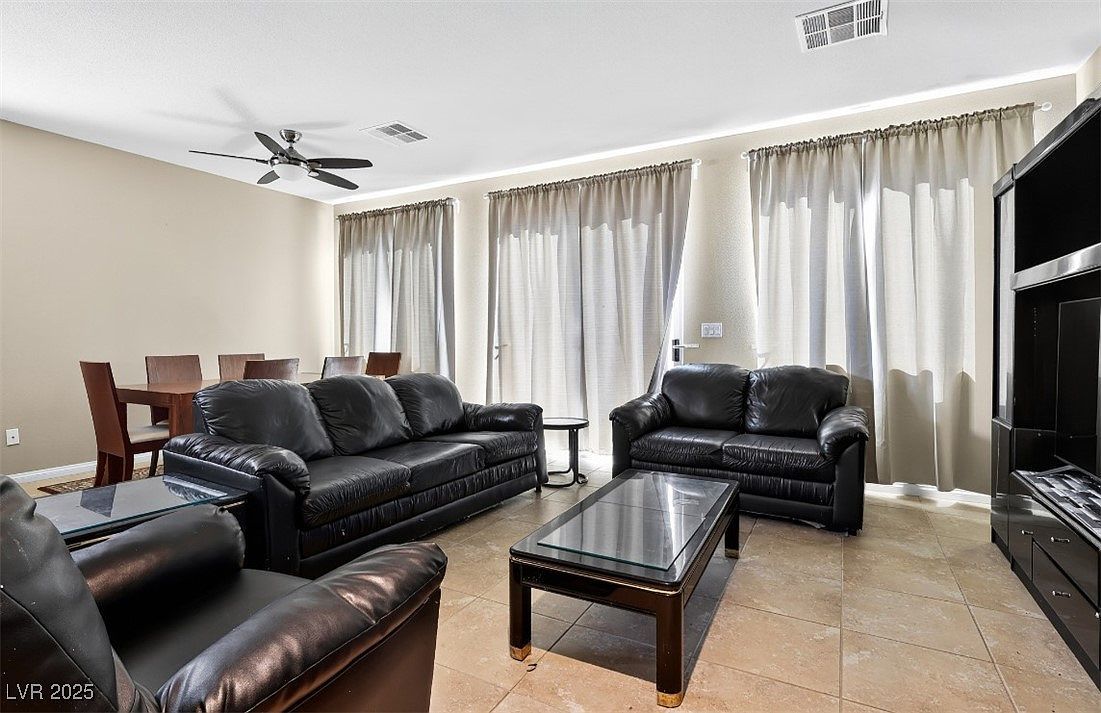 2335 Brookings Harbor Dr Laughlin, NV 89029 - Thumbnail 5