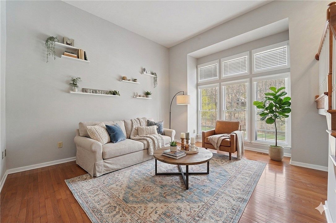 2119 Huntington Ct S Wexford, PA 15090 - Thumbnail 5