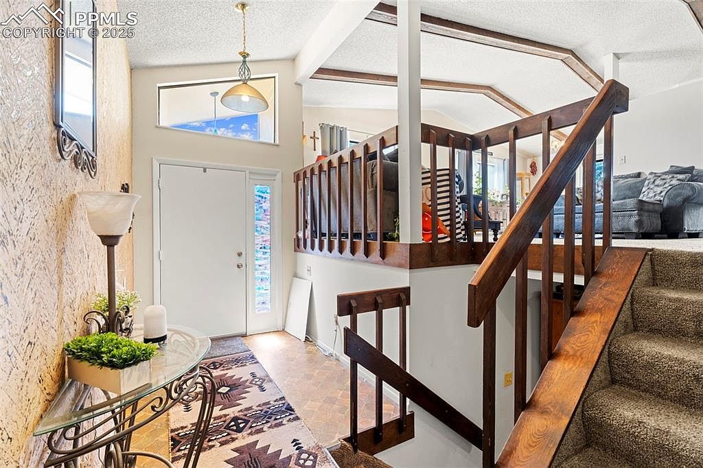 4380 Saddlewood Dr Colorado Springs, CO 80918 - Thumbnail 5