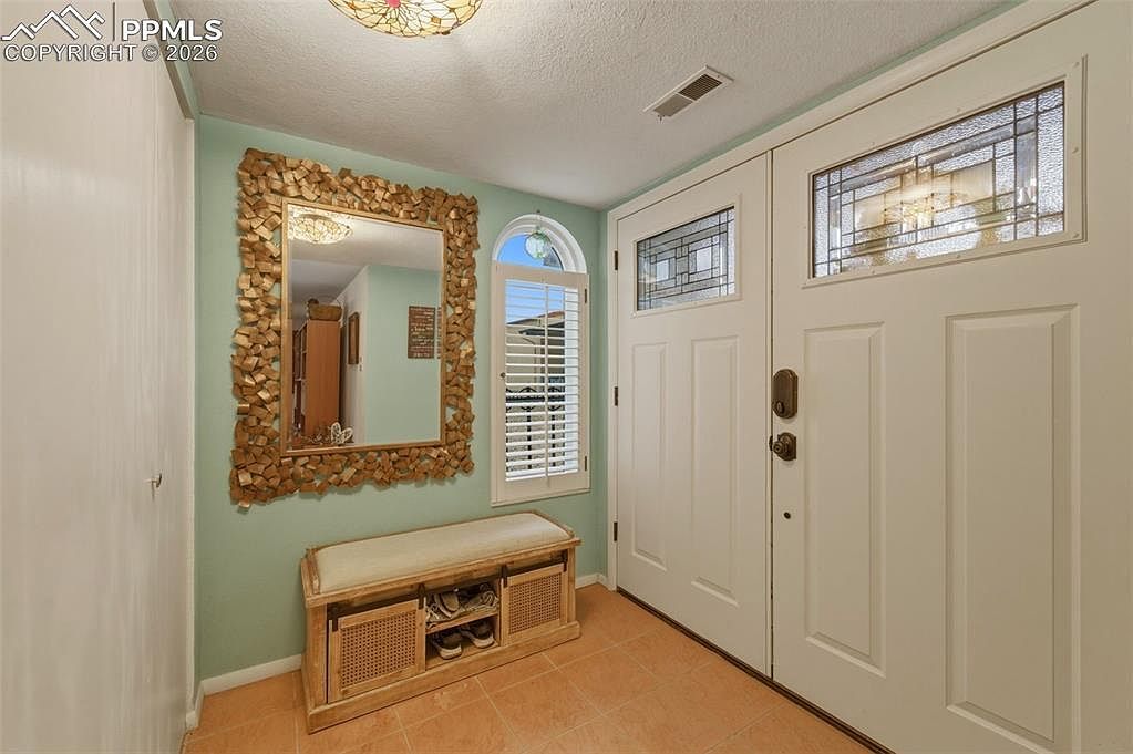 1098 Fontmore Rd APT B Colorado Springs, CO 80904 - Thumbnail 5
