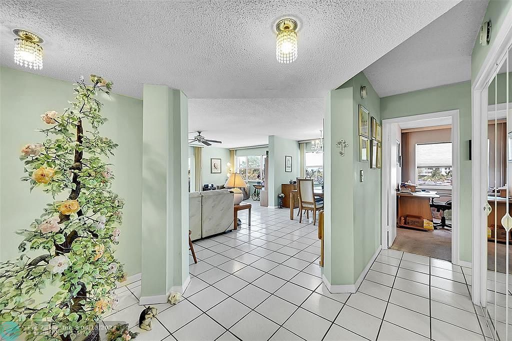 401 Briny Ave APT 409 Pompano Beach, FL 33062 - Thumbnail 5