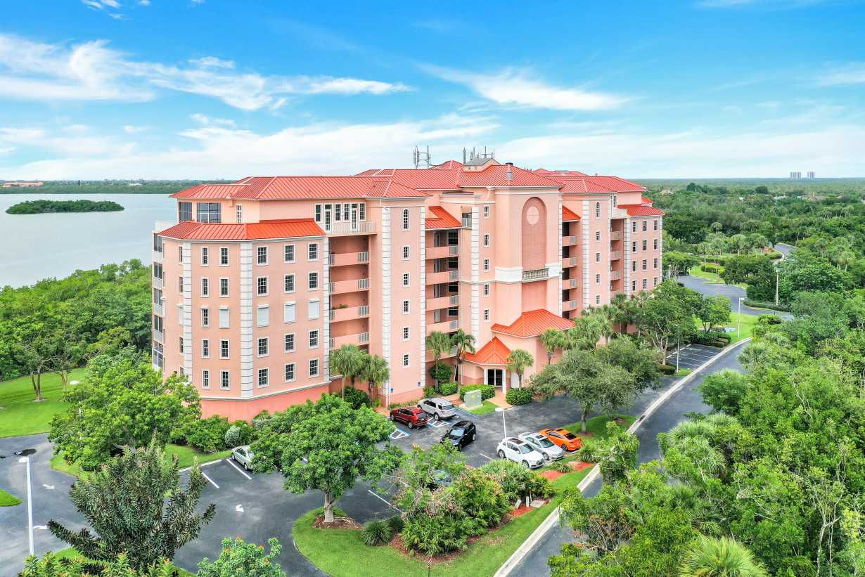 269 VINTAGE BAY DRIVE  UNIT C12, Marco Island, FL, 34145 - Thumbnail 5