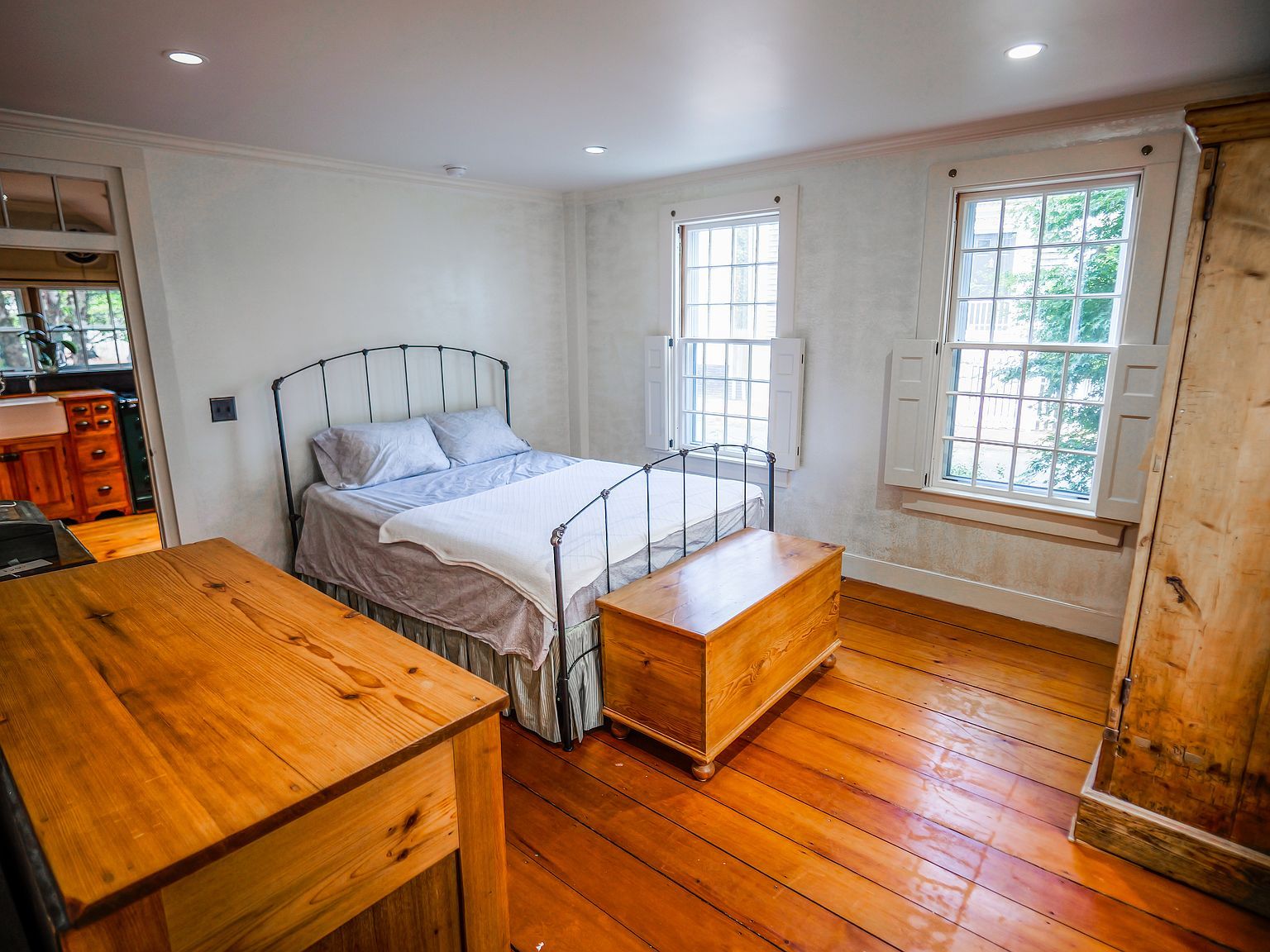 33 Pine St Nantucket, MA 02554 - Thumbnail 5