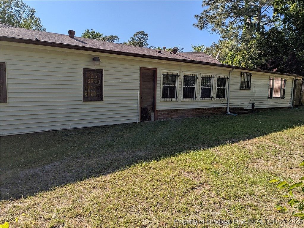 1829 Martindale Dr Fayetteville, NC 28304 - Thumbnail 5