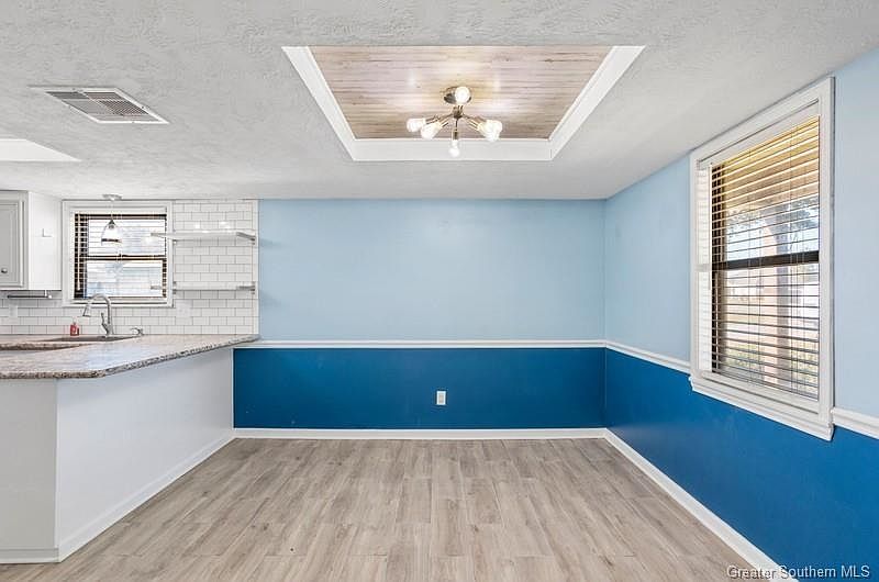 817 University Dr Lake Charles, LA 70605 - Thumbnail 5