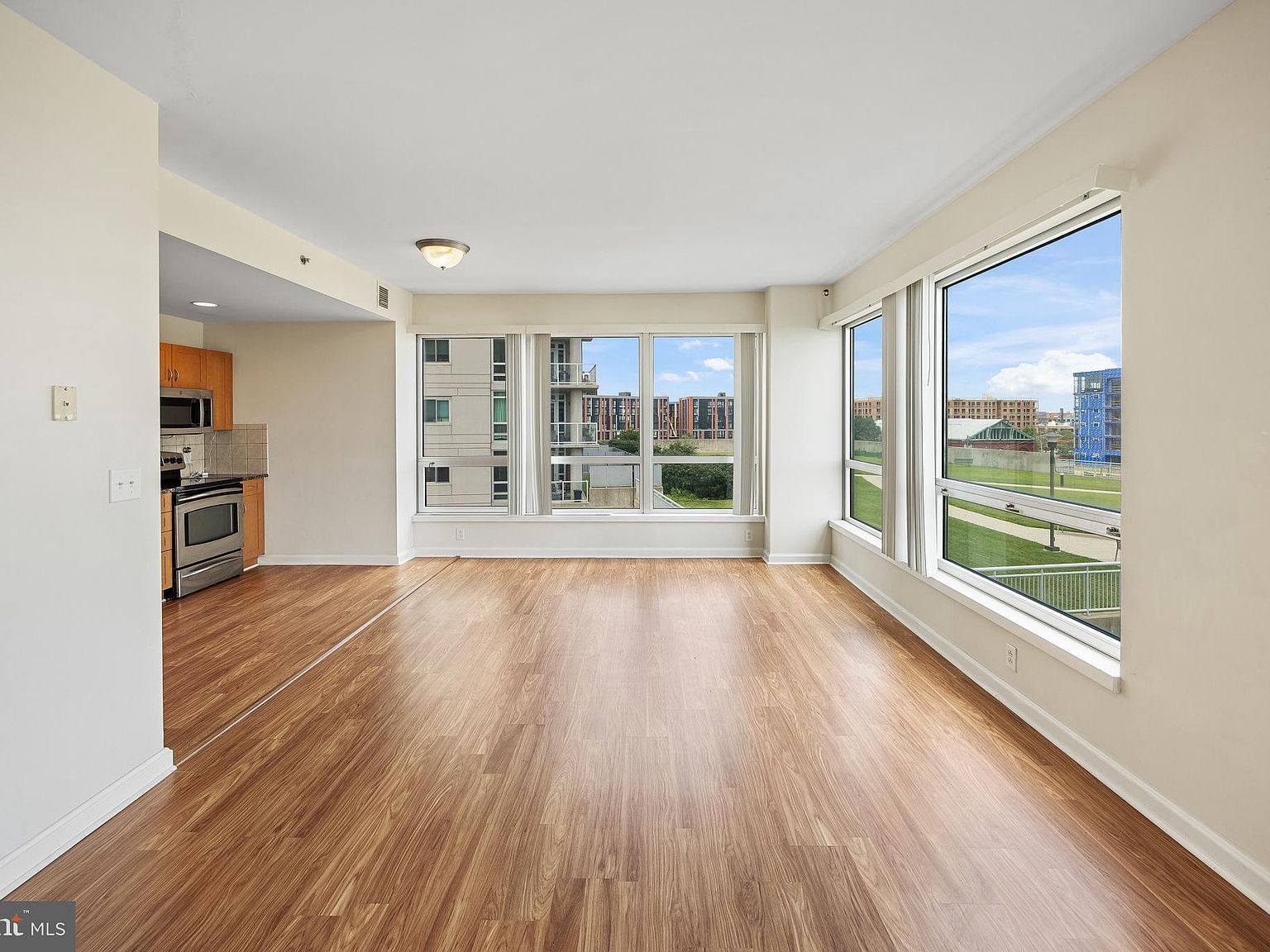 901 N Penn St UNIT P506 Philadelphia, PA 19123 - Thumbnail 5