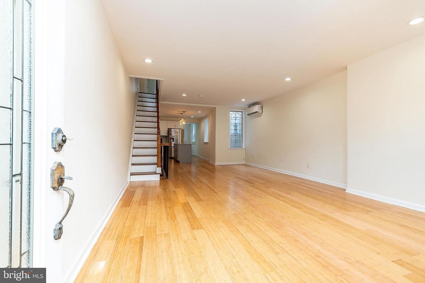 1933 Morris St Philadelphia, PA 19145 - Thumbnail 5