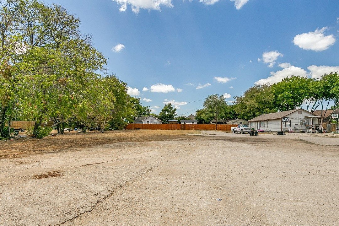 415 Jones St Grapevine, TX 76051 - Thumbnail 5