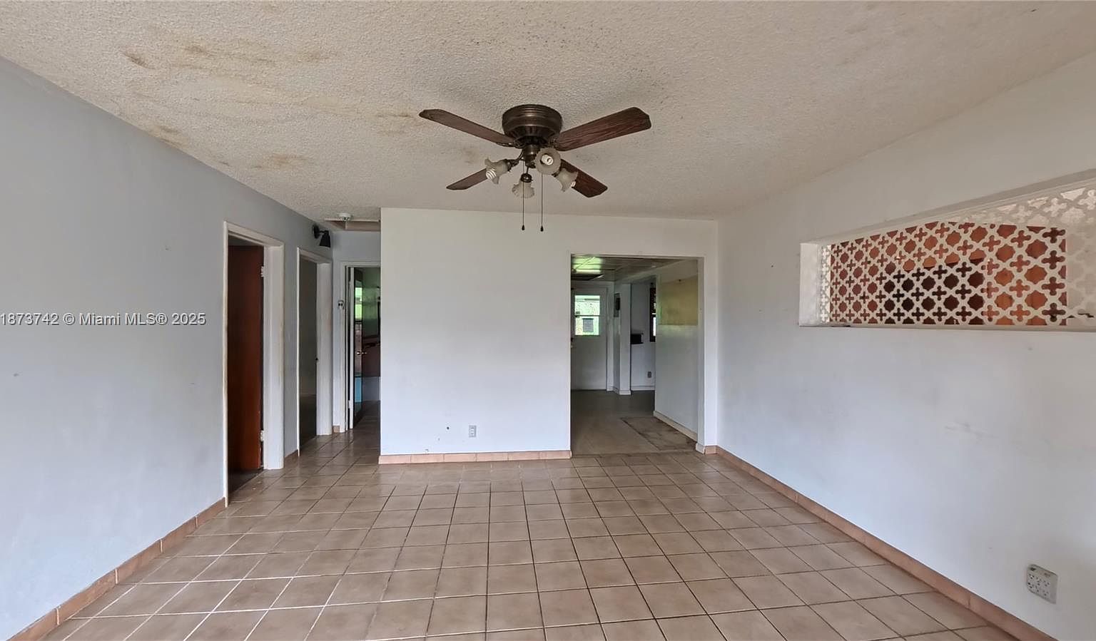 410 NW 52nd St Fort Lauderdale, FL 33309 - Thumbnail 5