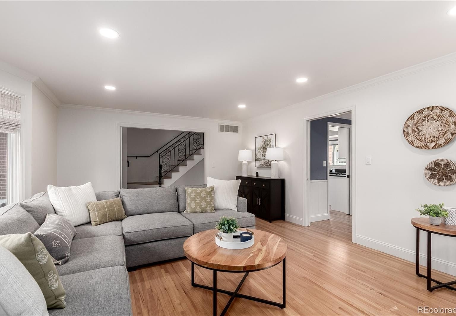 3750 S Hillcrest Dr Denver, CO 80237 - Thumbnail 5