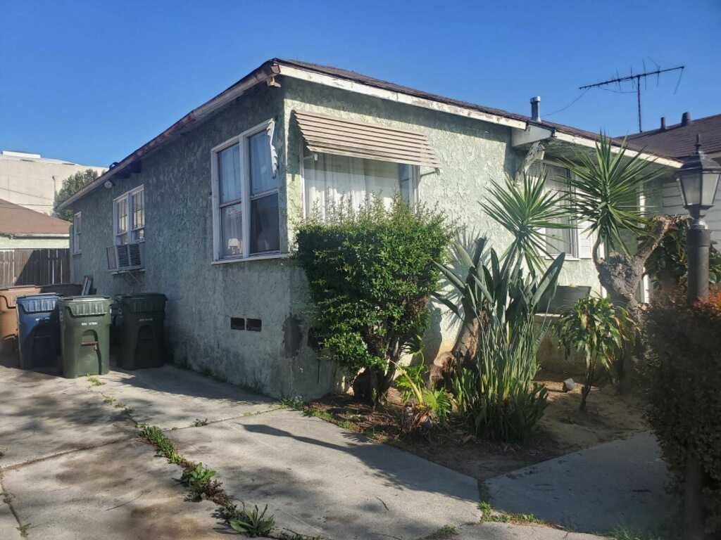 10806 S St Andrews Pl, Los Angeles, CA, USA, 90047 - Thumbnail 5