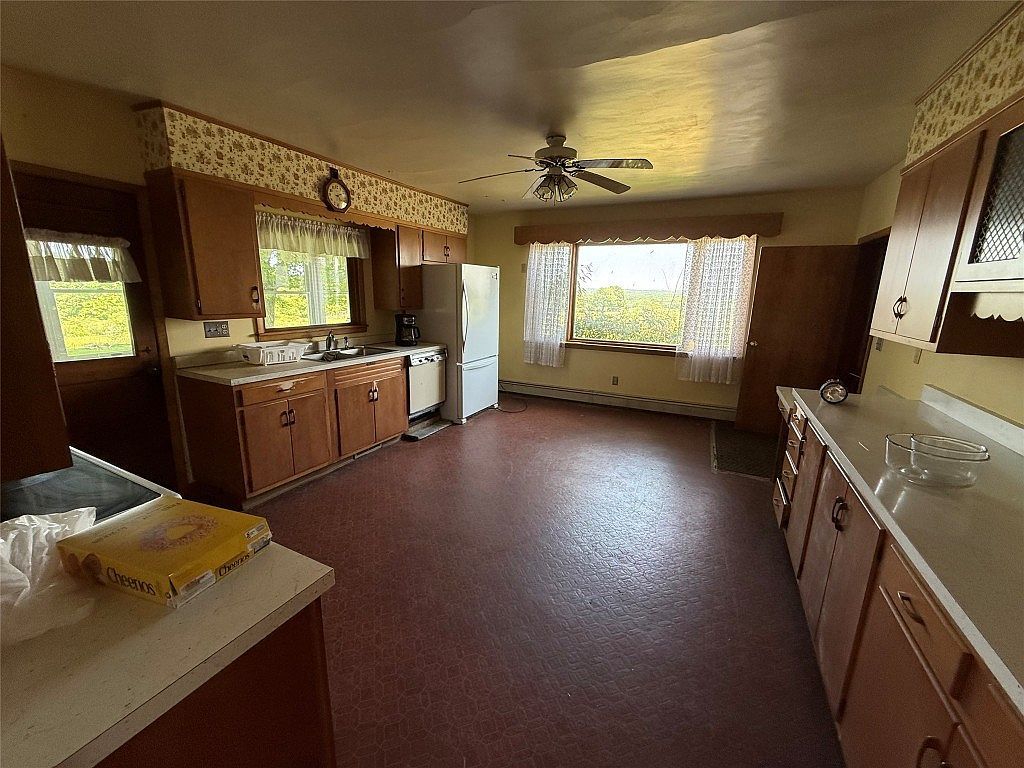 21641 Irish Rd Edinboro, PA 16412 - Thumbnail 5