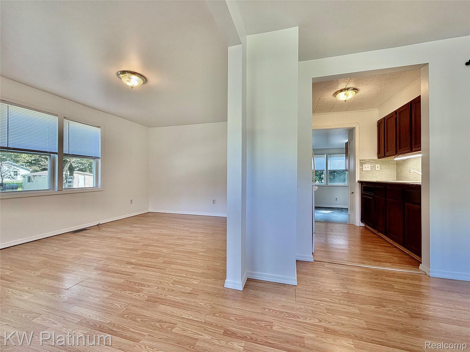 6493 Benoit Rd Algonac, MI 48001 - Thumbnail 5