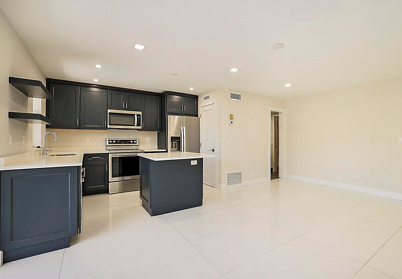 1439 S Ocean Blvd APT 208 Pompano Beach, FL 33062 - Thumbnail 5