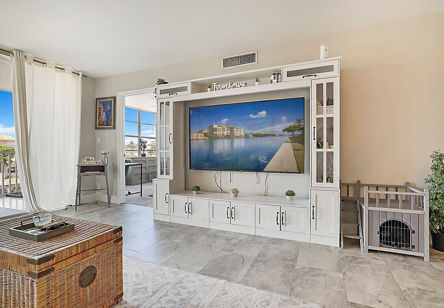 3180 NE 48th Ct APT 210 Lighthouse Pt, FL 33064 - Thumbnail 5