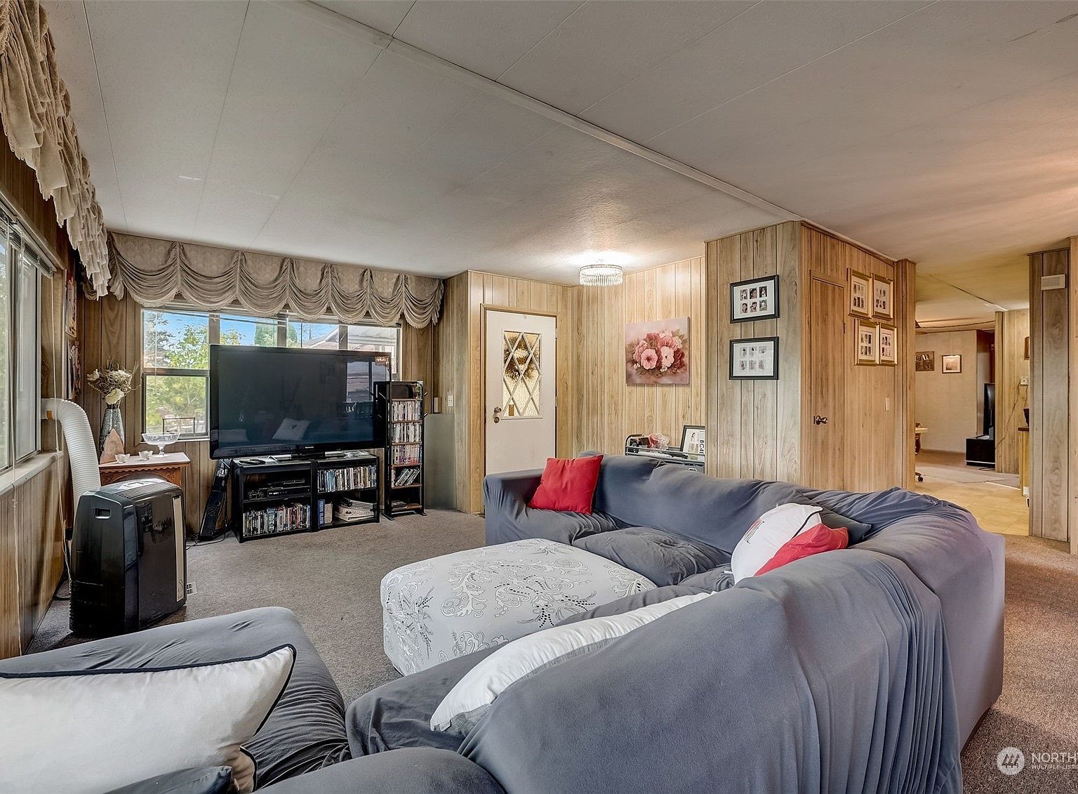 12841 Occidental Ave S Seattle, WA 98168 - Thumbnail 5