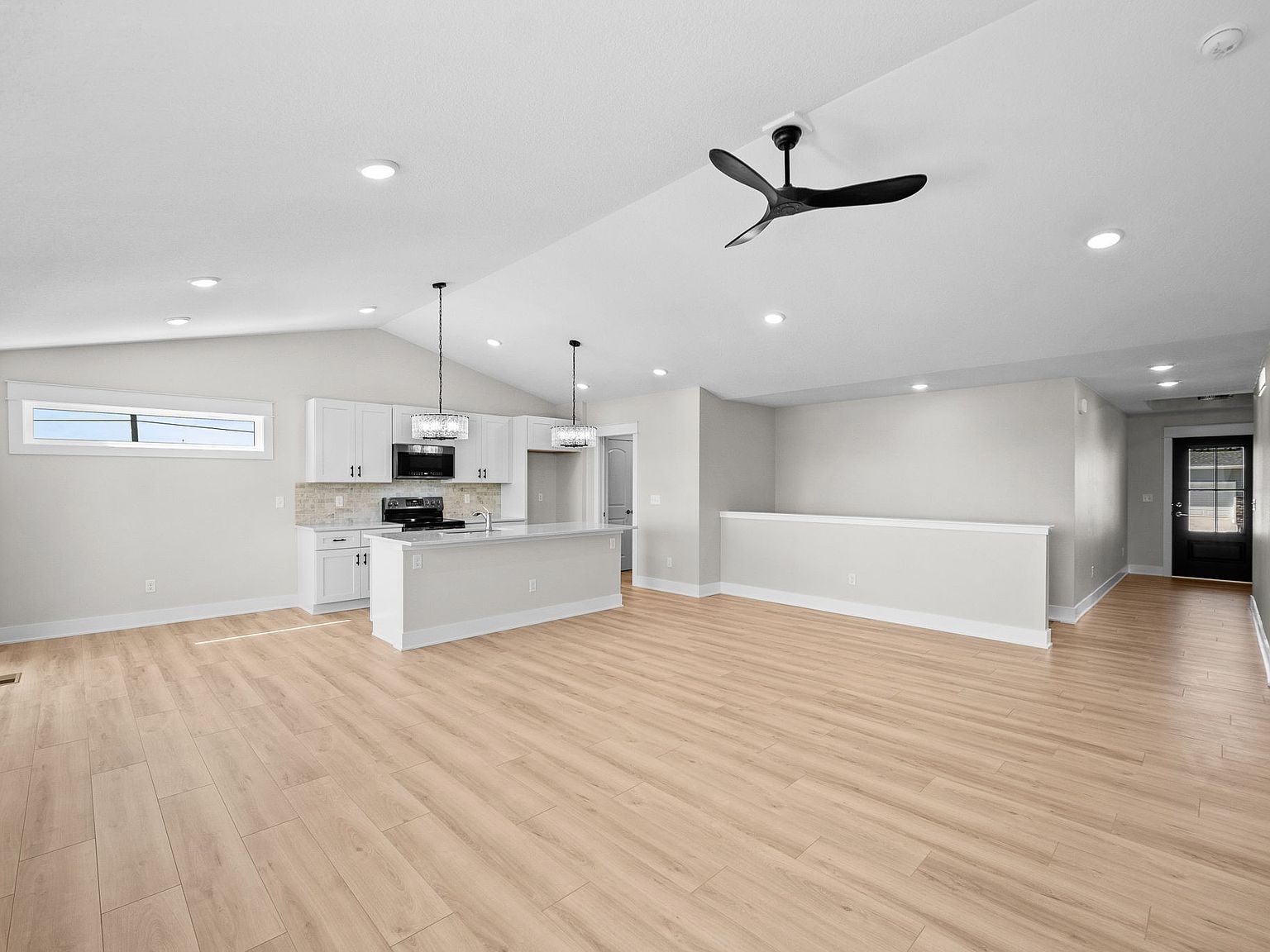 1570 NW Parkside Ln Waukee, IA 50263 - Thumbnail 5