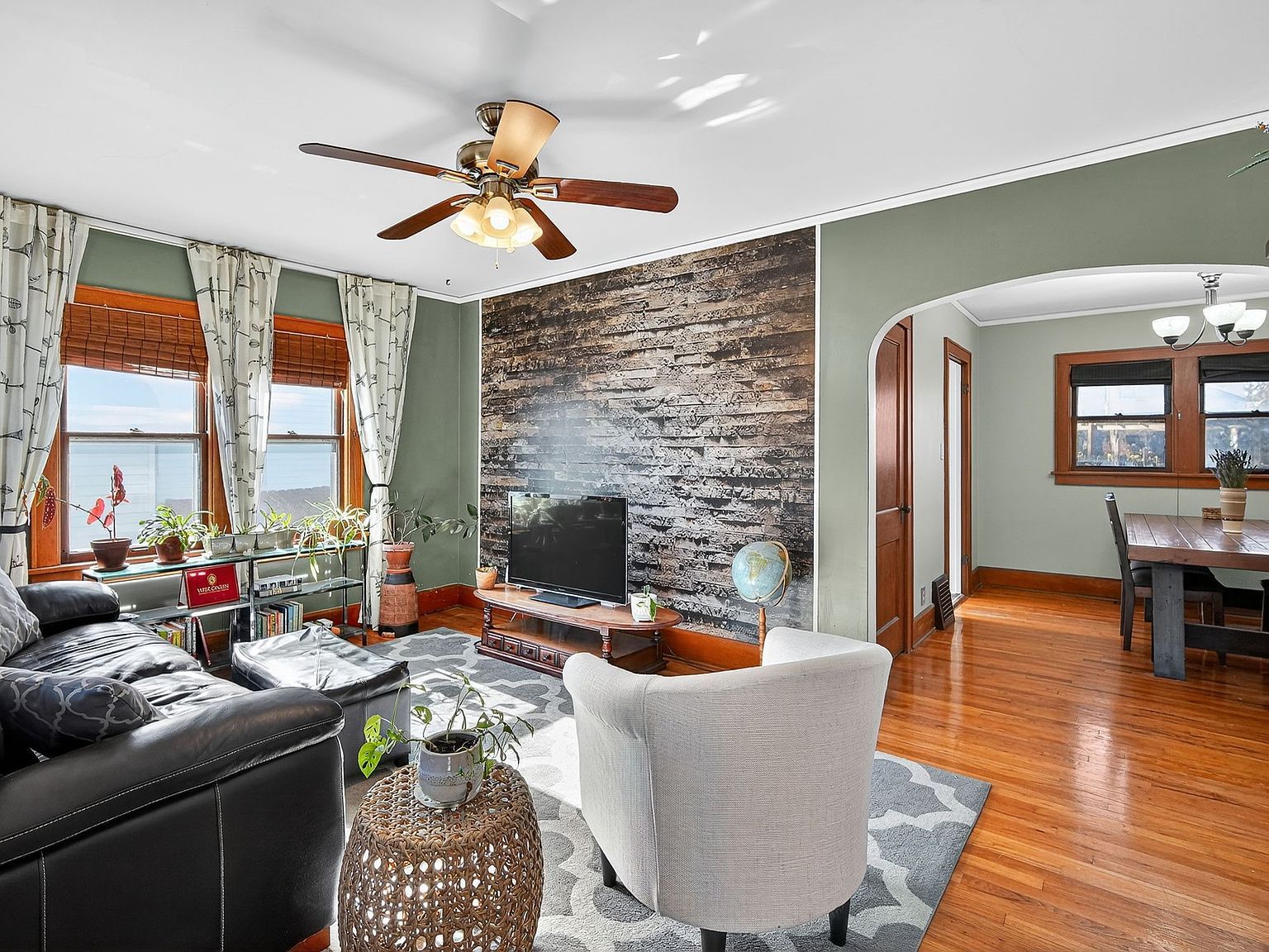 2208 38th St Des Moines, IA 50310 - Thumbnail 5