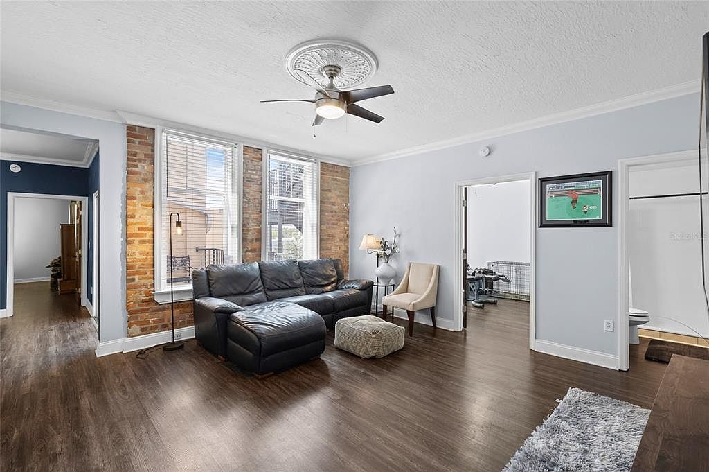 215 Central Ave APT 4F Saint Petersburg, FL 33701 - Thumbnail 5