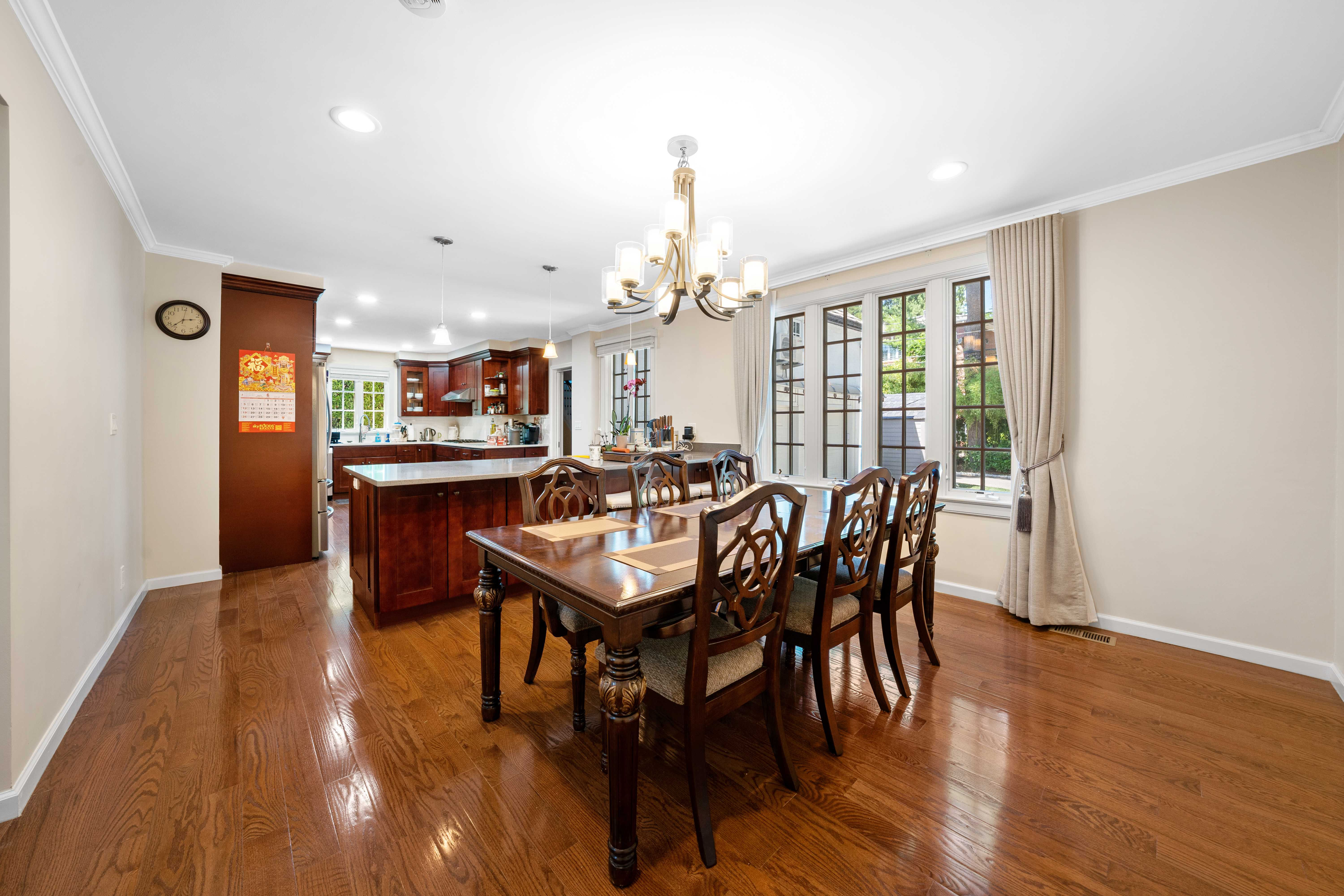 15 Surrey Road, Great Neck, NY, USA, 11020 - Thumbnail 5