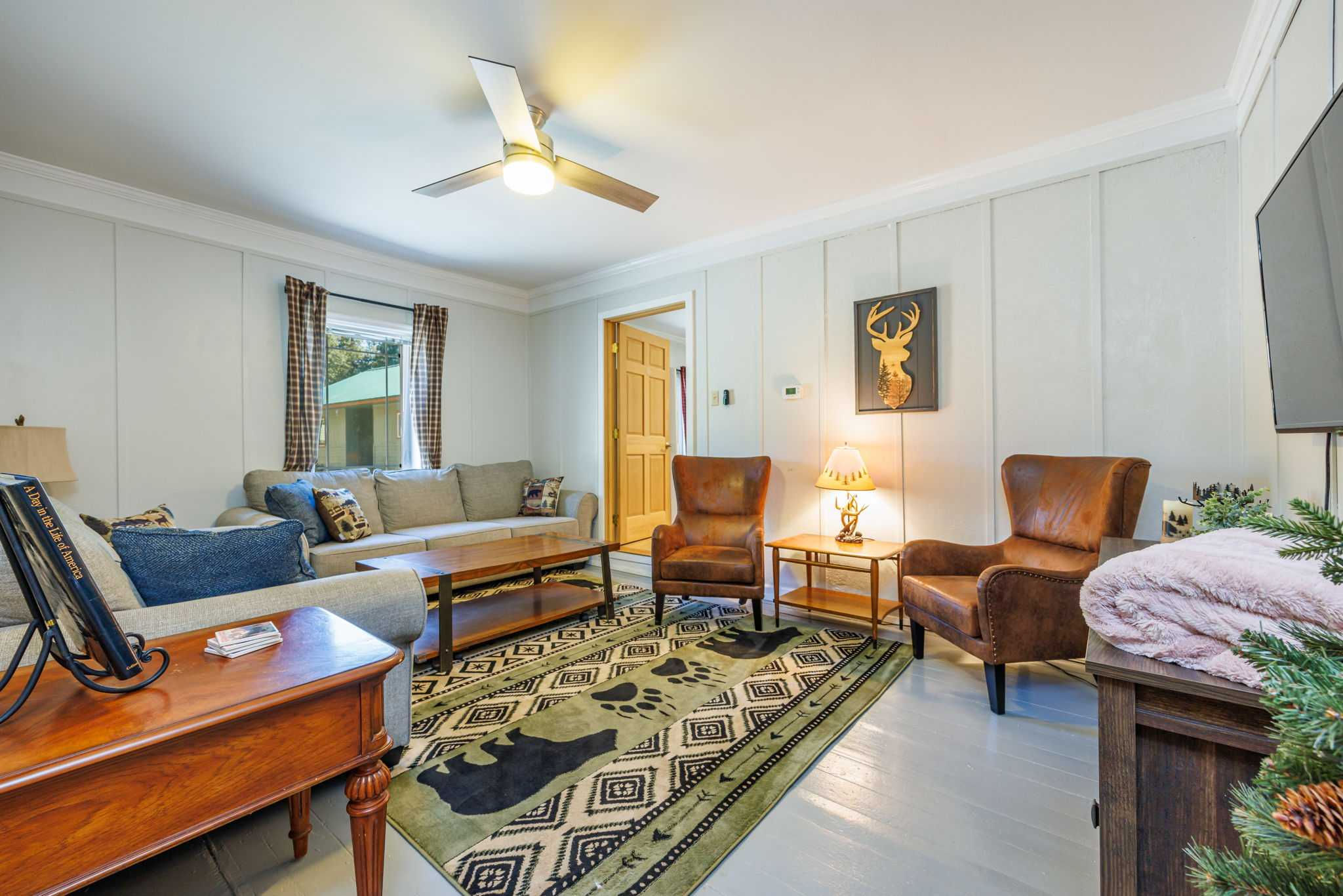 9029 Icicle Road, Leavenworth, WA, USA, 98826 - Thumbnail 5